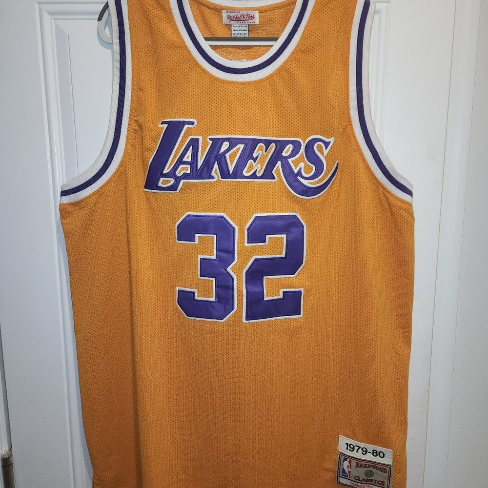 VINTAGE LA LAKERS  - MAGIC JOHNSON  Jersey by Mitchell & Ness